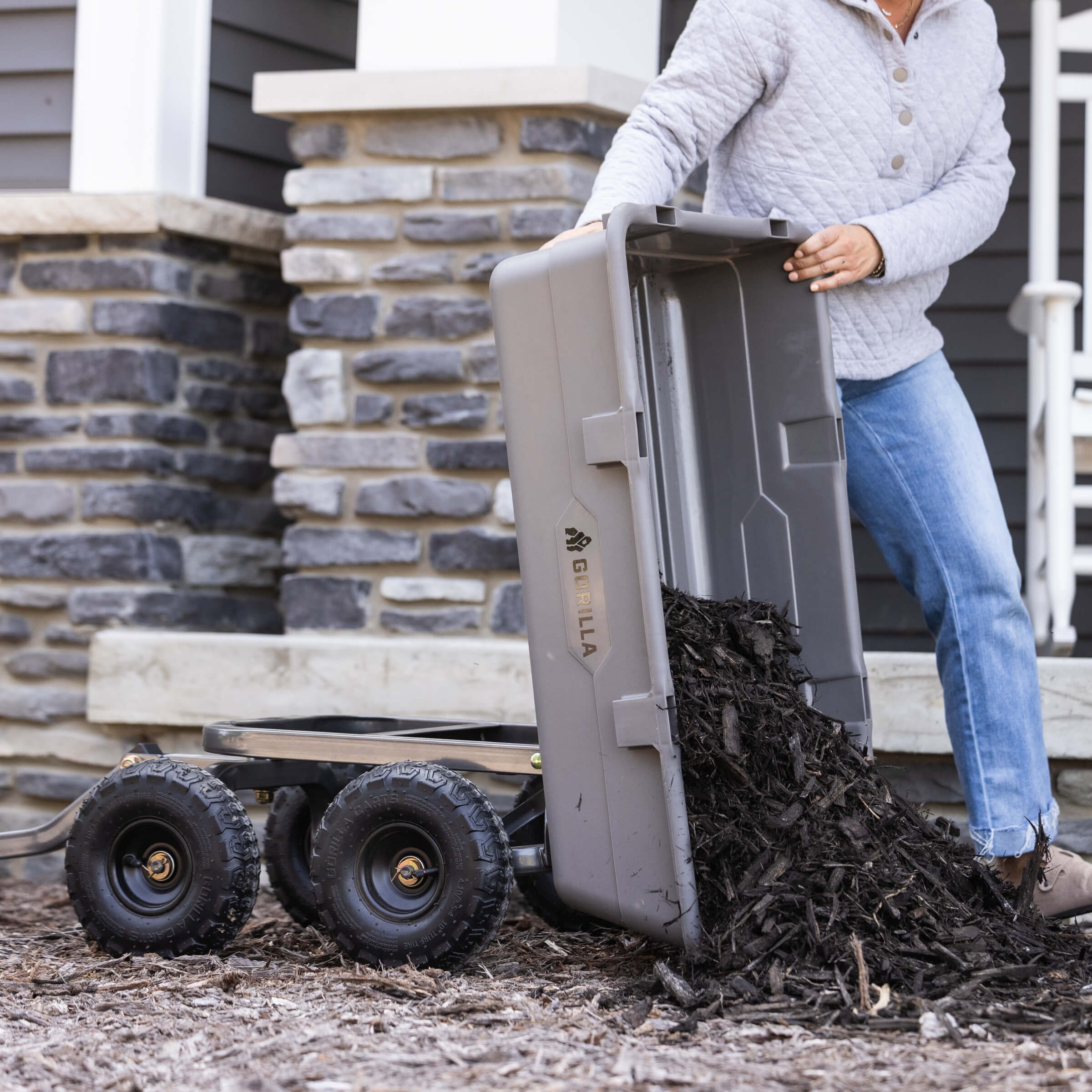 800 lb. Heavy Duty Poly Dump Cart view 2