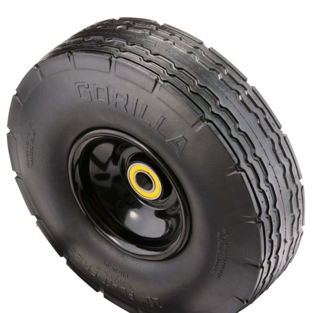 Black Gorilla tire with grooved tread and yellow hub. Text: "GORILLA".